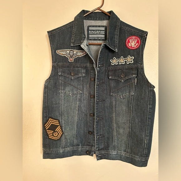 NWOT Ring of Fire Denim Vest Jacket – Military Patch Biker Style – Size L - Picture 2 of 9